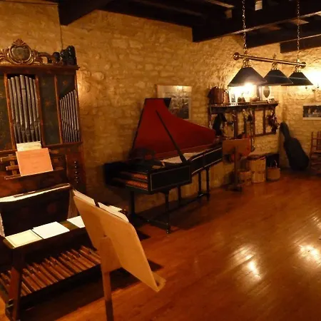 Maison Les Beaux Arts Couette-café *